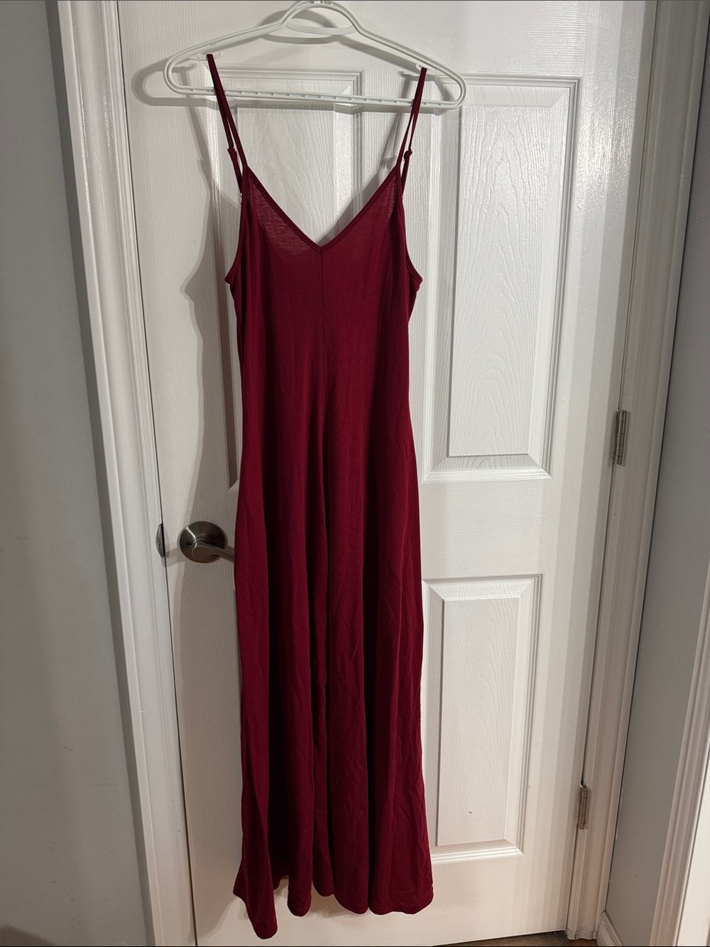 Sleek Burgundy Maxi Slip Dress with V-Neck Spaghetti Straps with pockets!